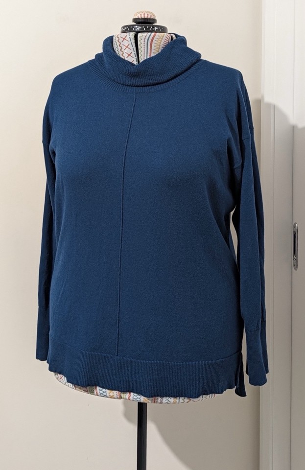 Fields Woman Size 18 Blue Jumper Extra-fine Merino Wool Cotton Roll Neck EUC