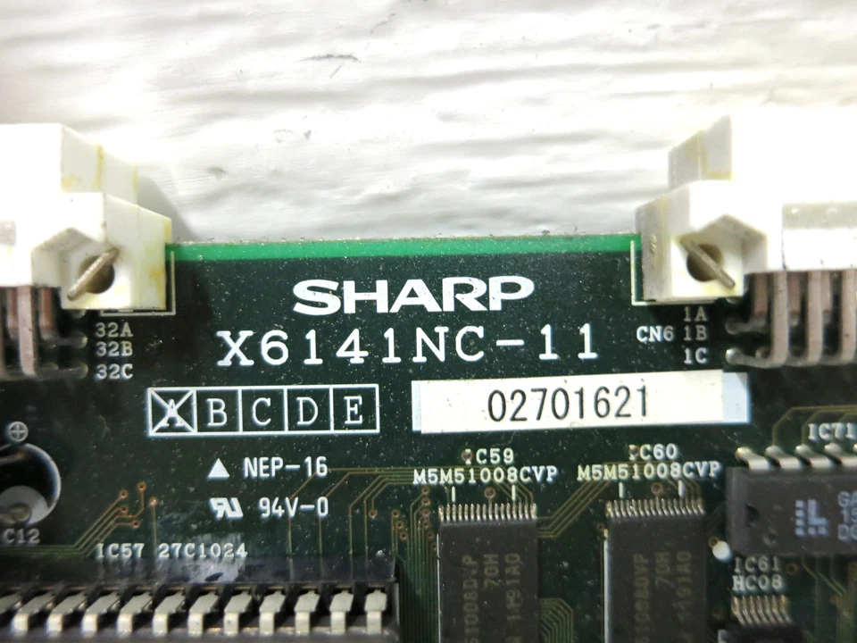 Sharp X6141NC-11 JW-32CV3 Servo Amplificador Unidad de Accionamiento Robótico Placa de Control PLC Foto 2 de 4