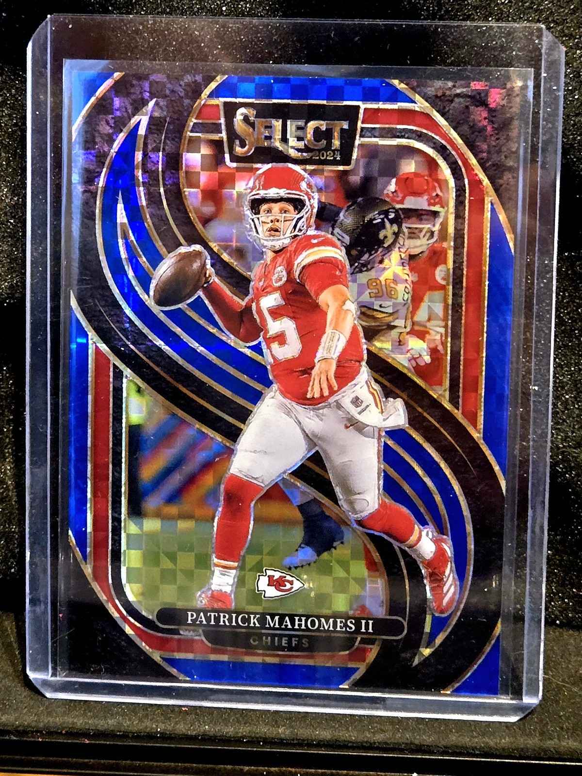 PATRICK MAHOMES II 2024 SELECT PREMIER LEVEL BLUE PRIZM CHIEFS /175