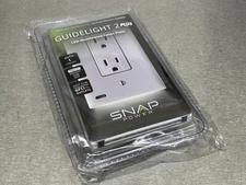 SnapPower GuideLight 2 PLUS  1-Gang LED Wall Plate, White O1GLCWH-SP20
