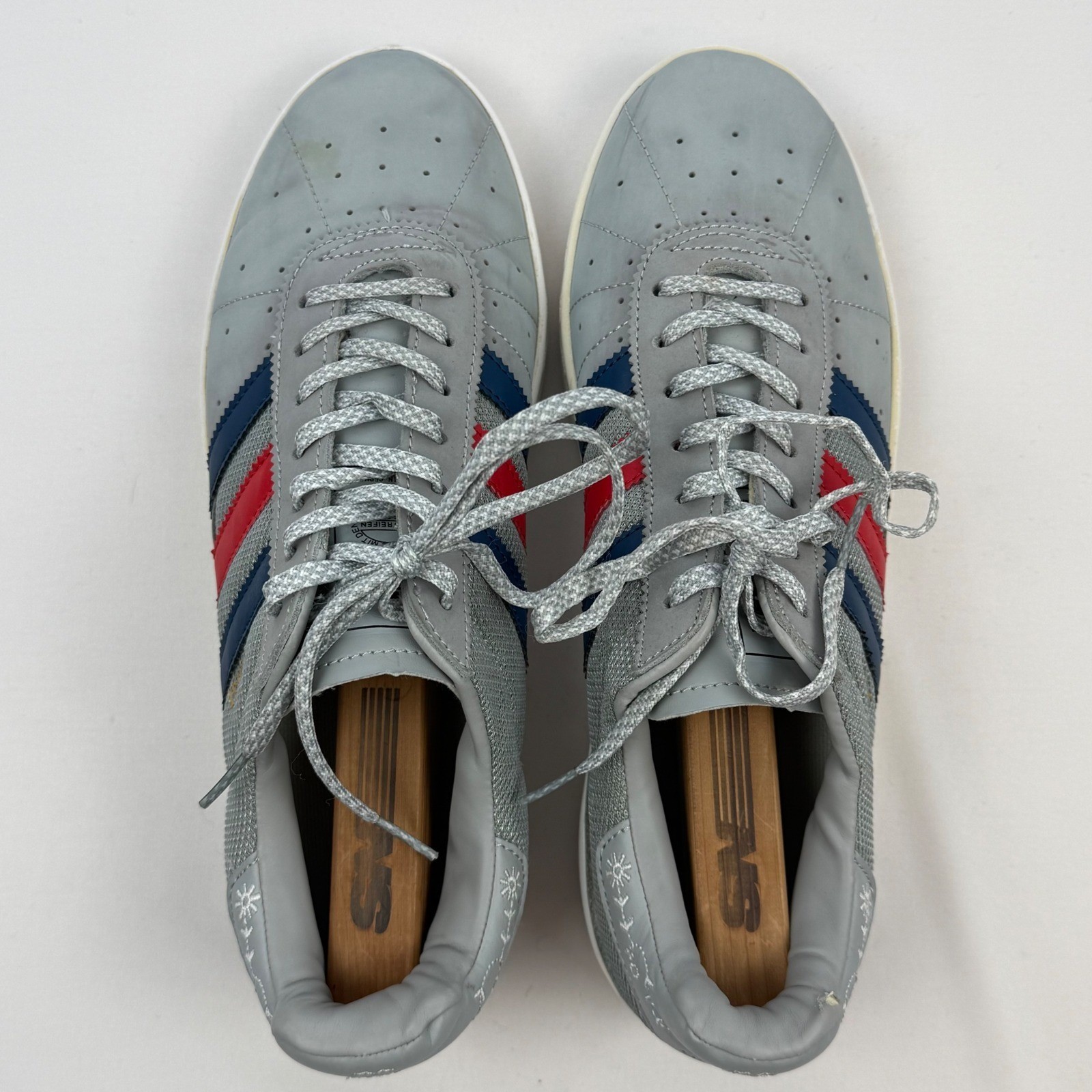 Adidas Munchen Prost Oktoberfest Grey Navy Red Sneakers Men Size 10 BY9805 thumbnail 10