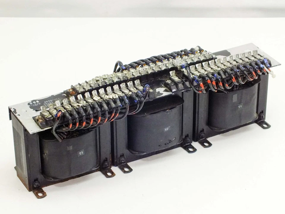 Varian M.E.D. 01-000531 Inductor roscado de 3 velocidades para fuente de alimentación de alto voltaje Foto 2 de 4