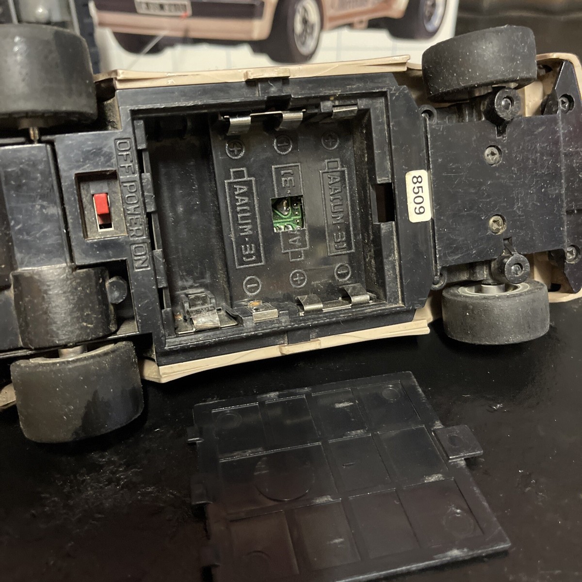 MERCEDES BENZ 190E Vintage Taiyo Radio Control Car RC Car in MERCEDES BENZ 190E Vintage Taiyo Radio Control Car RC Car in