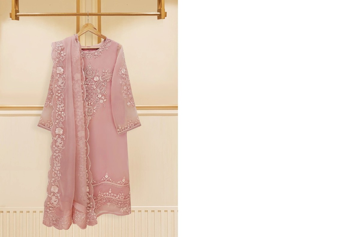 Agha noor 3 Piece - Pure Organza Embroidered Suit S109310