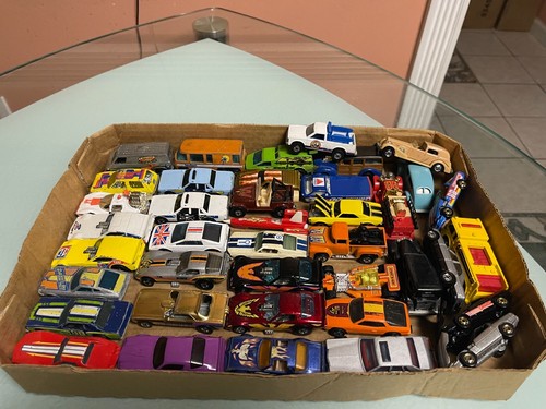 1-BOX FULL OF SUGAR-BABIES! 54 USED FLYING COLORS HW IN AS IS/AS SEEN CONDITION