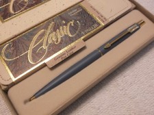 PARKER LADY CLASSIC BALLPOINT PEN / SMOKE / M...