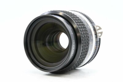 Nikon AI-S Nikkor 35mm F/2 2.0 MF Wide Angle Standard Prime Lens F