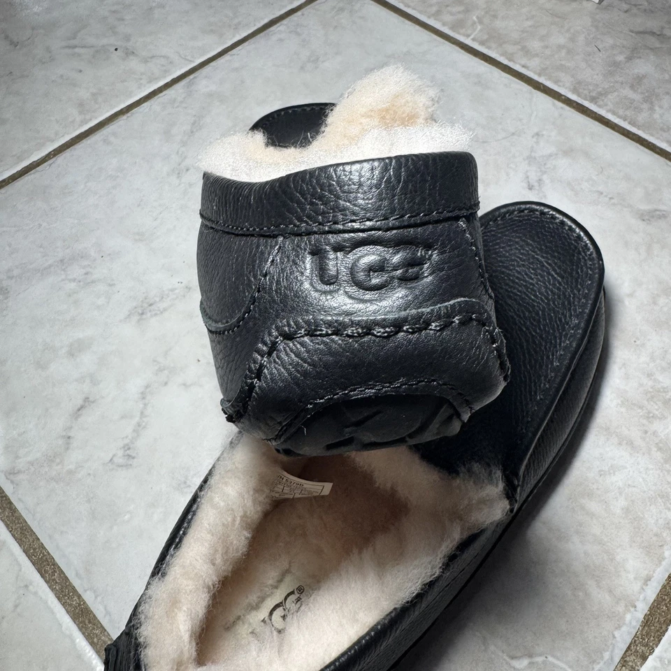 UGG ASCOT Men's Black Leather Slipper Wool Fur leather Loafers Size 9 - Image 4 of 4
