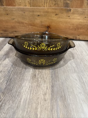 2 Vintage GLASBAKE Glass Casserole Pie Dish Yellow Daisy Brown Amber Visionware