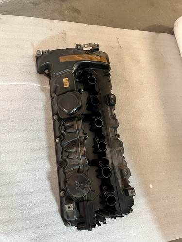 BMW E60 E61 N53B30A 3,0I Ventildeckel Zylinderkopfhaube 7548196 E90 E91 E92 E93