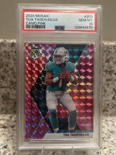 2020 Panini Mosaic Tua Tagovailoa Camo Pink Rookie #203 PSA 10