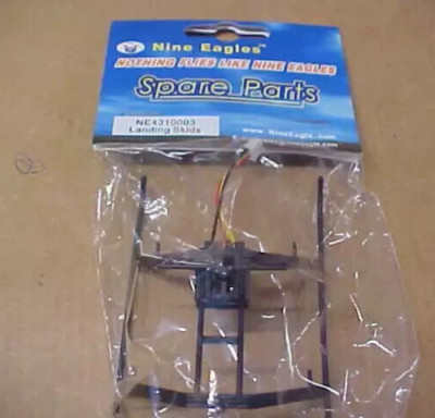 NINE EAGLES NE4310003 LANDING SKIDS & BATTERY MOUNT BRAVO III