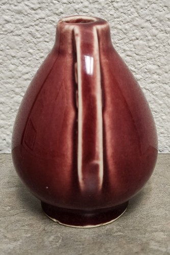 Vintage Shawnee USA Miniature Vase Red Berry Pottery Jug Urn 2.75" - Picture 5 of 9
