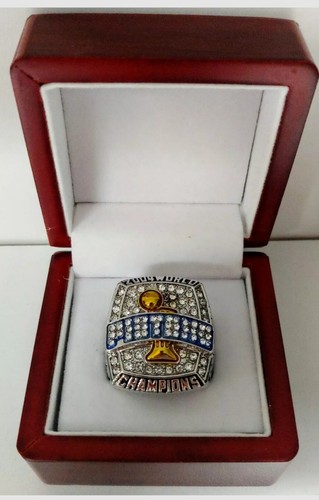 Chauncey Billups- 2004 Detroit Pistons Championship Ring With Wooden ...