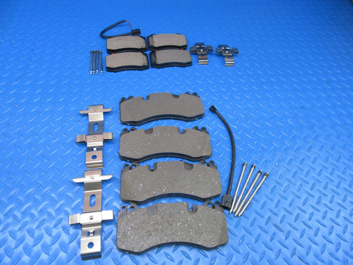 Maserati Quattroporte GTS front rear brake pads TopEuro #9173 2017 -up