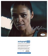 Meta Golding ‘The Hunger Games: Catching Fire’ Signed Autograph 8x10 Photo ACOA