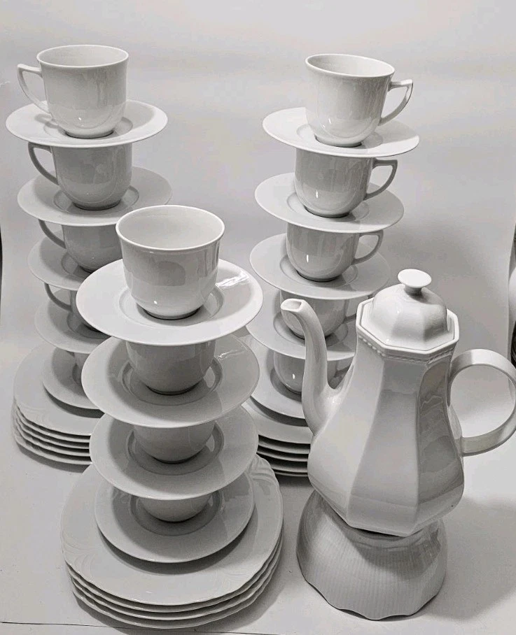 Altes Hochwertiges Geschirr Kaffeeservice Winterling Marktleuthen für 14 Pers. - Bild 2 von 4