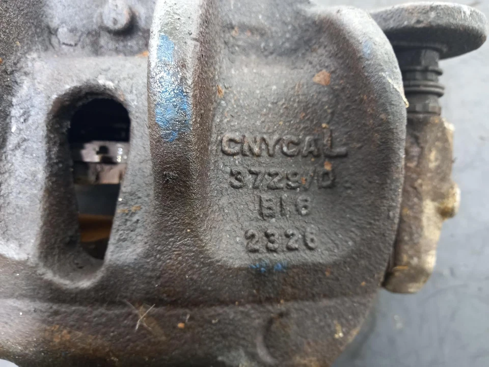 LANDROVER DISCOVERY Brake Caliper 2017-2024 3.0L 306DT N/S Front LH  - Image 4 of 4