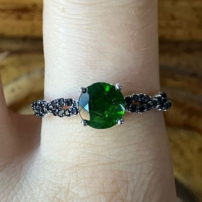 Natürlicher Chromdiopsid schwarzer Spinell Sterlingsilber Ringgröße 9,75