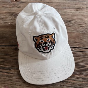 Human made トラ刺繍キャップ ブラウン Human made トラ刺繍 ブラックキャップ - メルカリ