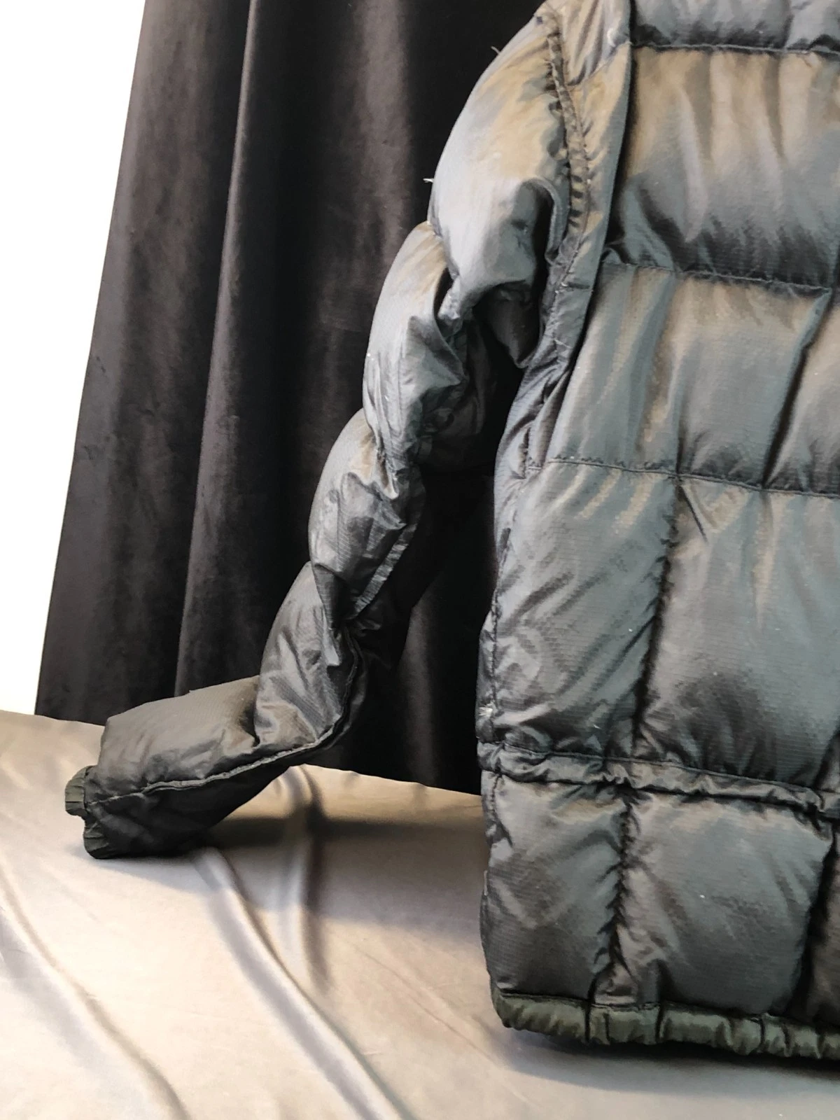 Vintage Army Green Mountain Hard Wear DOWN 2-Tone PUFFER JACKET Men's Size Large - product detail image 17