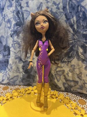 Monster High Doll Clawdeen Wolf Musikfestival - Beschreibung lesen  
