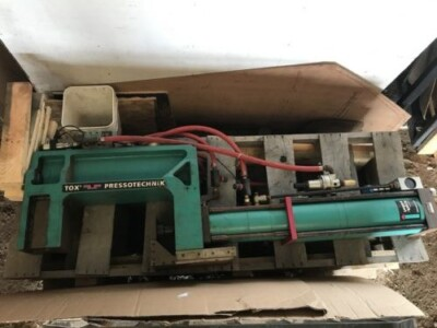 #ad Tox Pressotechnik typ s15.30.100.120 Power by Kraft paket W Benchtop table $850.00
