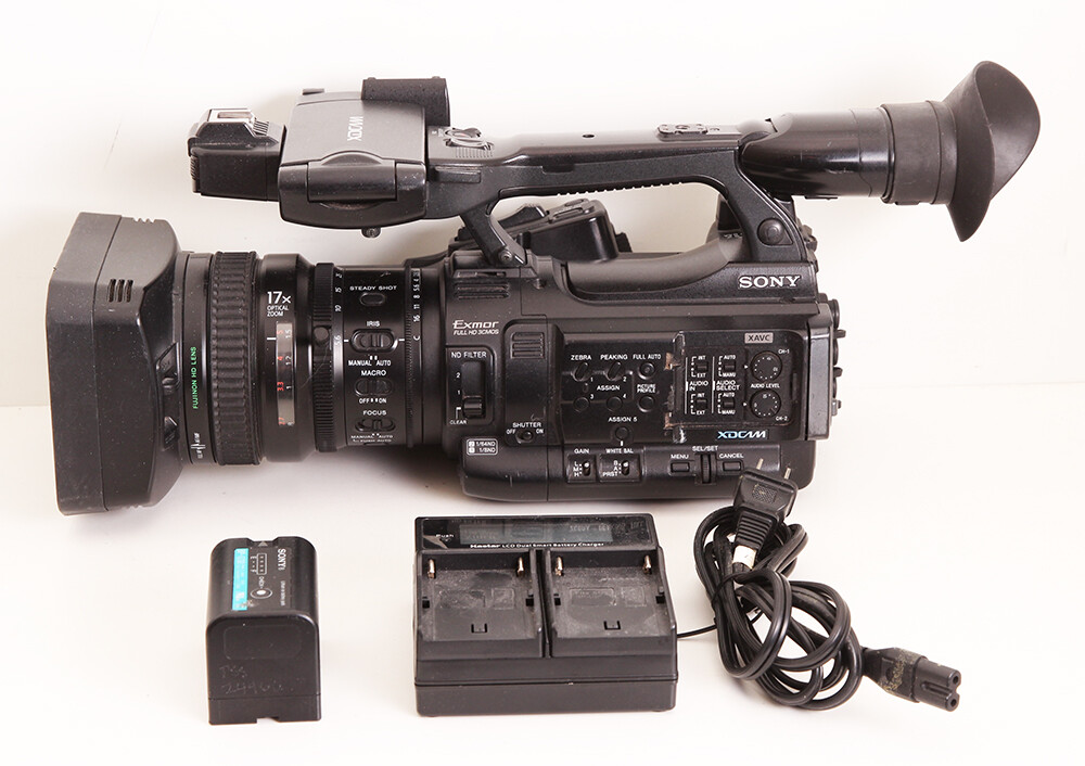 PMW-200 SONY XDCAM 業務用 PMW-200 特長 | 映像制作機器 XDCAM／NXCAM | ソニー