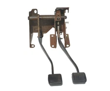 Jeep Wrangler TJ 97-06 OEM Standard Manual Clutch Brake Pedal Assembly FREE SHIP