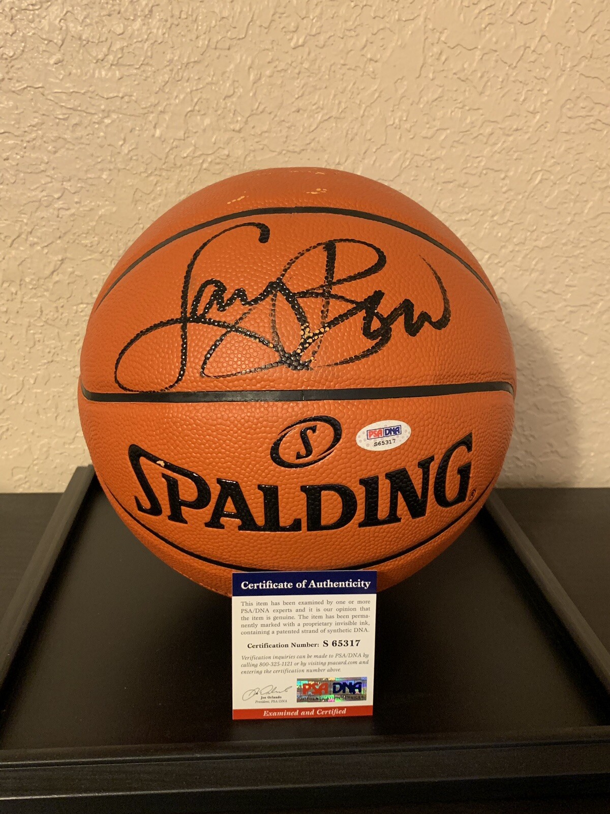 LARRY BIRD Autographed Spalding Basketball. PSA/DNA Certified. Boston Celtics