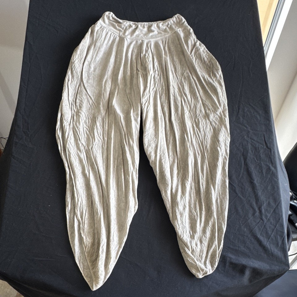 Women’s Regular Beige Solid Harem Style Pants, Elastic Waist Closure
