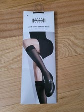 Wolford 31206 Satin Touch 20 Knee-Highs Black Size M