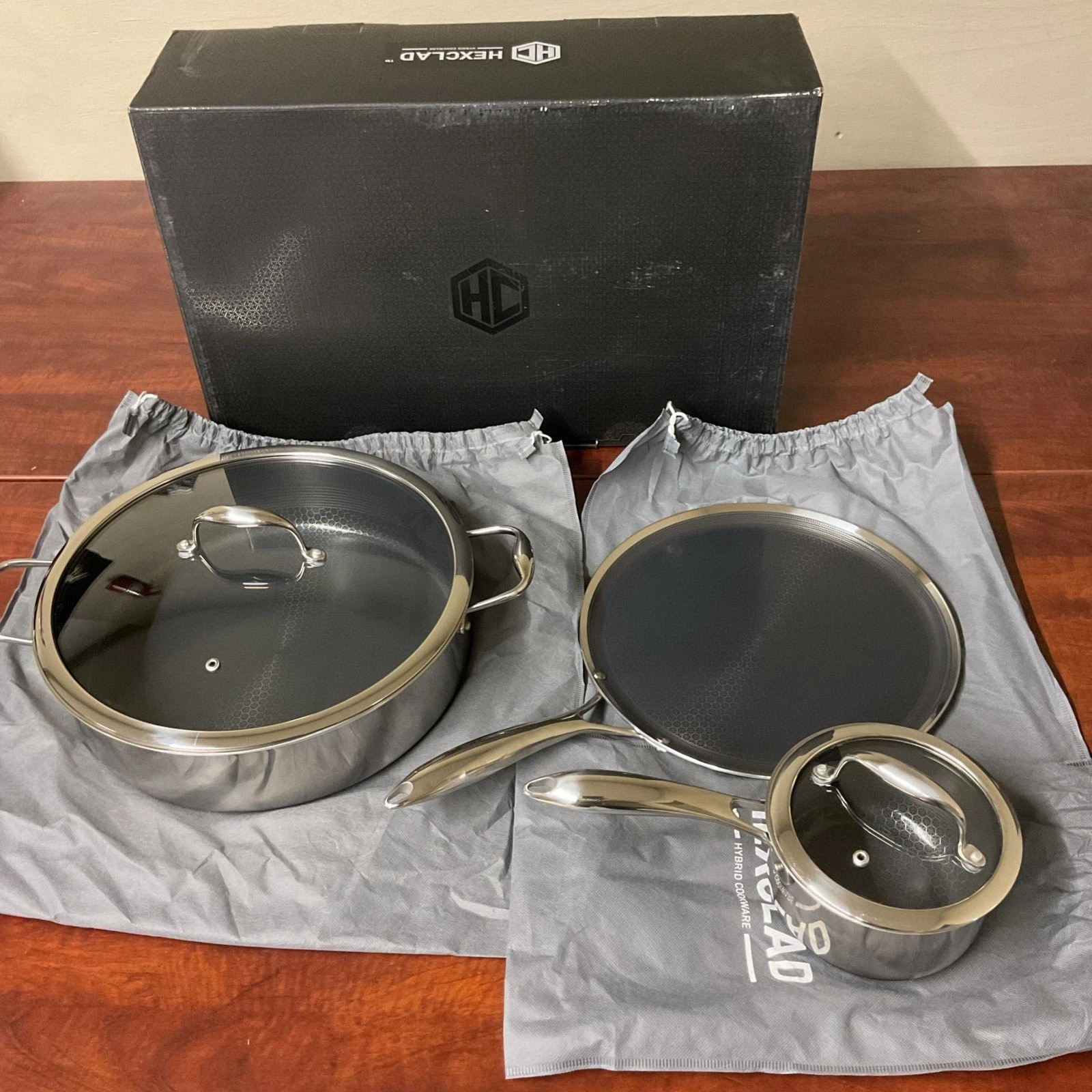 HexClad Hybrid Cookware 5-Pc Set w/ Lids 7QT, 1QT Pot & 12” Griddle Pan