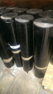 Fackel auf Dach schwarz Mineral SBS Filz IKO Capsheet Abdeckplane 8 mx1 m x 11 ROLLEN