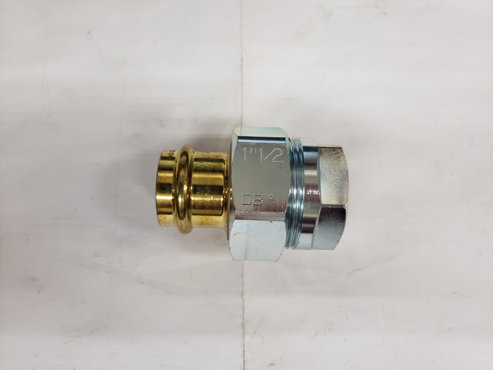 FNW FNW5V4876G Brass Dielectric Union 1 in. Copper Press x FPT