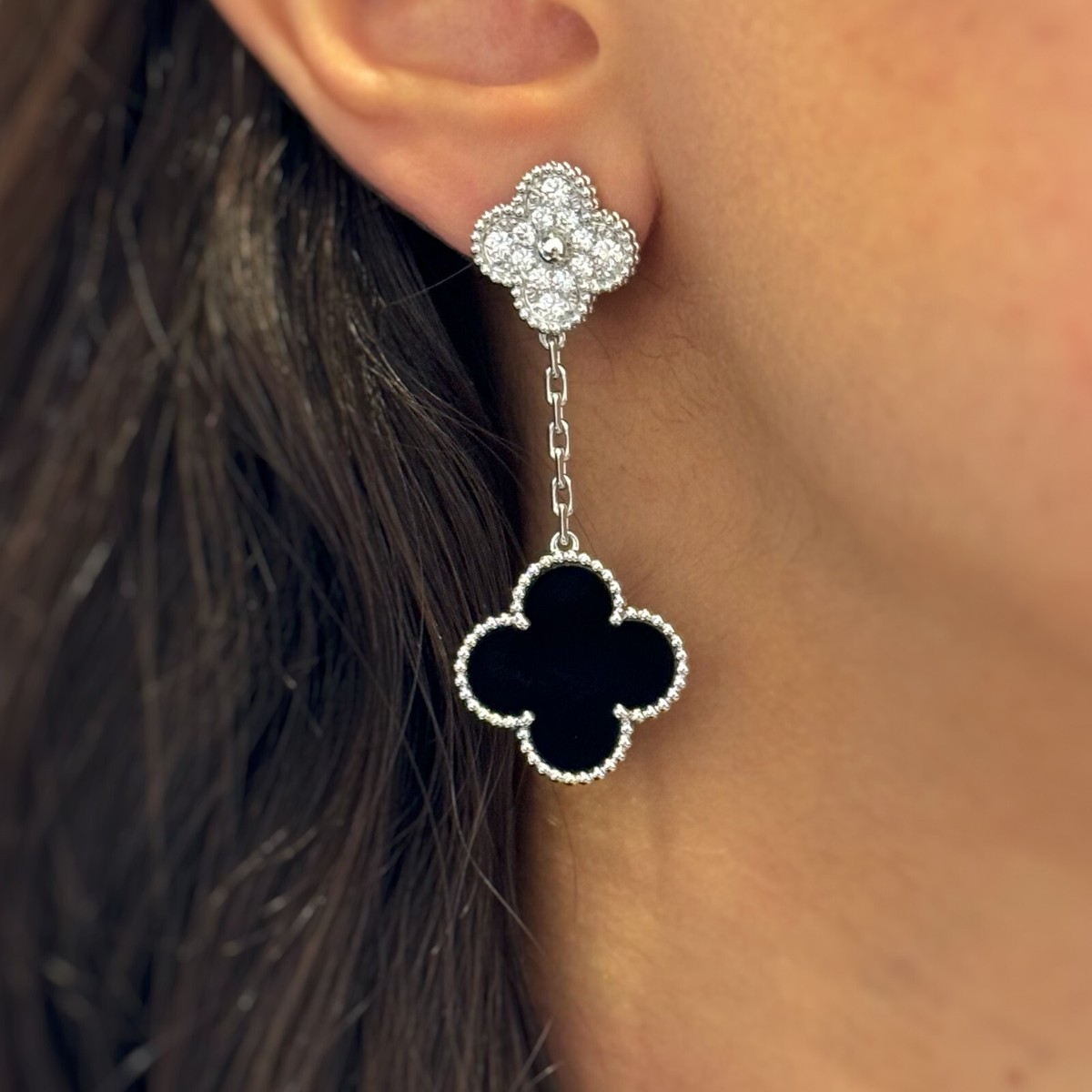 VAN CLEEF AND ARPELS Magic Alhambra Diamond and Black Onyx