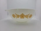 VTG Pyrex 443 Cinderella Nesting Mixing Bowl Flower Butterfly Gold White 8-1/2"