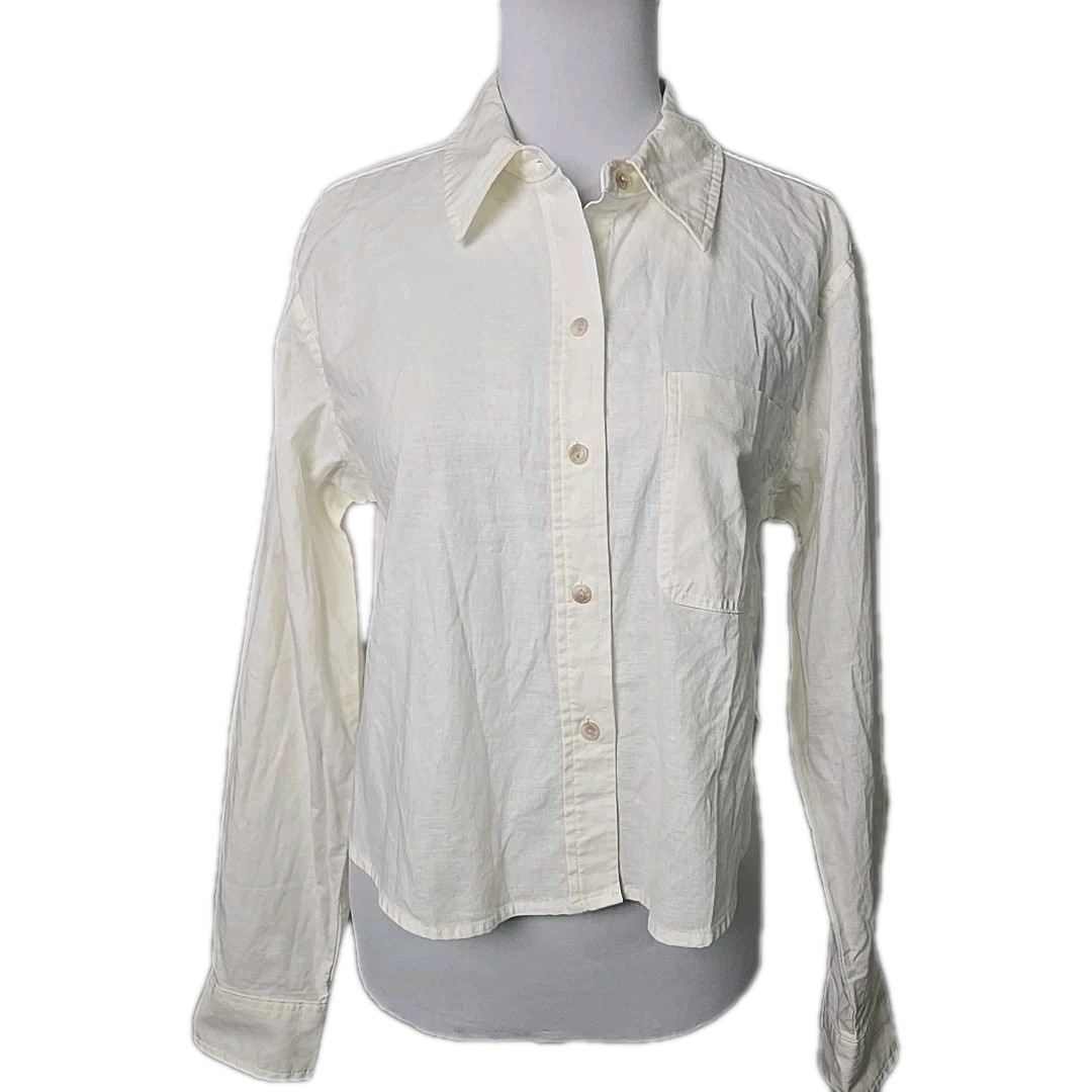 Universal Thread Ivory Cropped Fit Button Up Long… - image 1