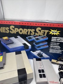 Nintendo Entertainment System NES Sports Set Console w zapper & 6 controllers