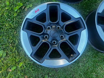 Jeep JK RUBICON 純正ホイール Rubicon Premium 17” Factory OEM Wheel Rim for 2018-2026 Jeep
