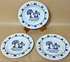 Metlox Poppytrail Provincial Blue Plates – Set of 3 Blue & White Pattern Vintage