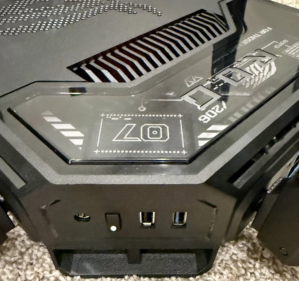 ASUS - ROG Rapture GT-BE98 Pro BE30000 Quad-Band Wi-Fi 7 Gaming Router - Image 4 of 4