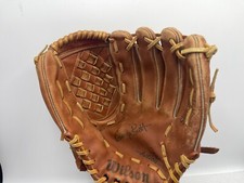 Vintage WILSON Signature Model A2124 George Brett Baseball Glove Mitt RHT ADULT