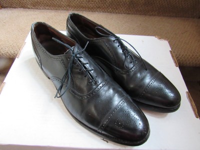allen edmonds stratton