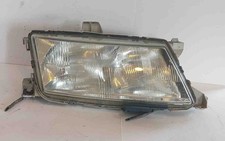 2001 Saab 9-5 Rh Headlight Assembly Tab Fixed Used Oem 2001 Saab 9-5 Rh Headlight Assembly Tab Fixed Used Oem