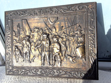 VINTAGE DAINTY DINAH TOFFEE TIN - CONTAINER - REMBRAND'S " THE NIGHT WATCH "