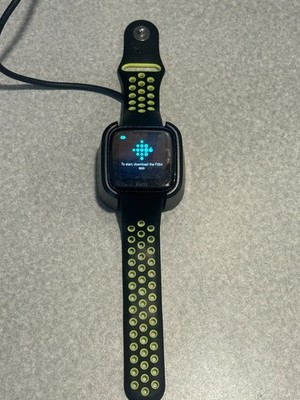 Fitbit Versa FB504 Smartwatch Black With Charger USED Good Working Condition