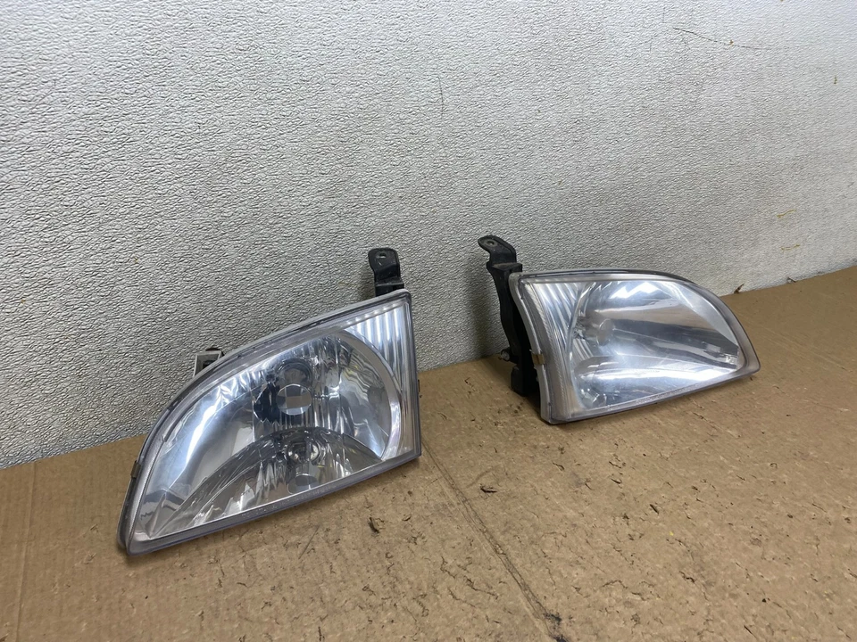 Juego de faros halógenos laterales izquierdo+derecho Toyota Sienna 2001 2002 2003 V3725 DW Foto 3 de 4