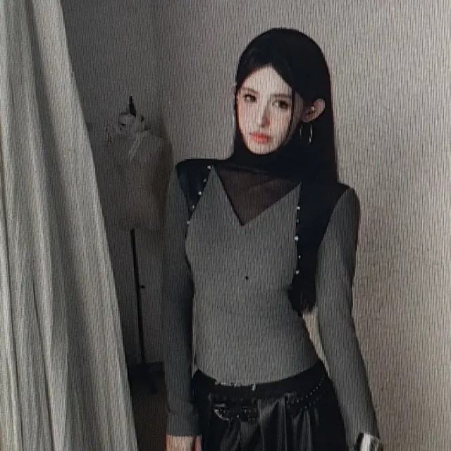 Retro Mesh Long Sleeve T-Shirt Unique Design Oversized Layered