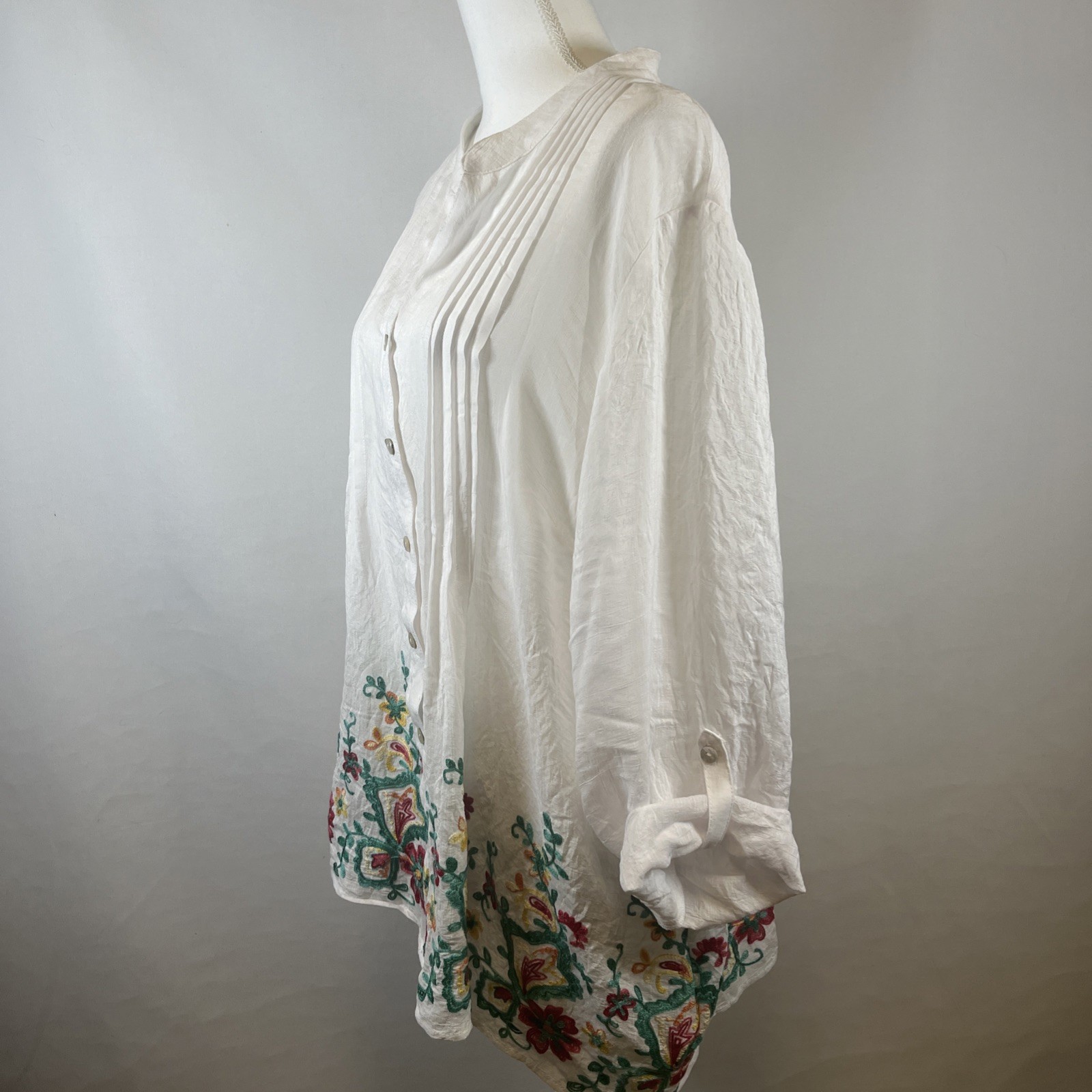 Ruby Rd. Tunic Blouse White Embroidered Floral La… - image 4